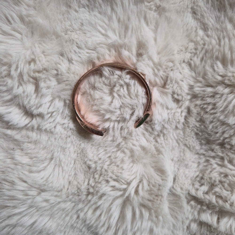 EF x JM Bracelet Cuff Rose Gold Tone Arrow Ends Open Boho Bohemian ✨️💫